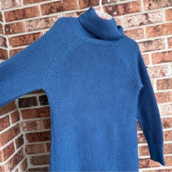 Aritzia * Wilfred Free 100% Italian merino wool Bianca Dress Sweater dress blue - Picture 10 of 16